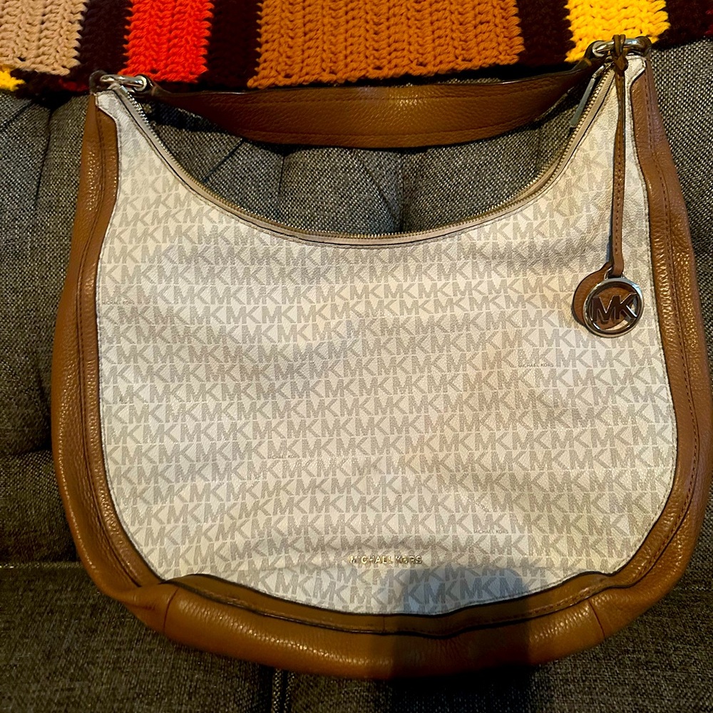 Michael Kors Lydia Large Hobo Bag